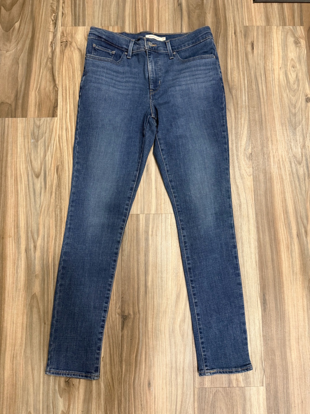 Levi's Women's Dark Blue Skinny Jeans